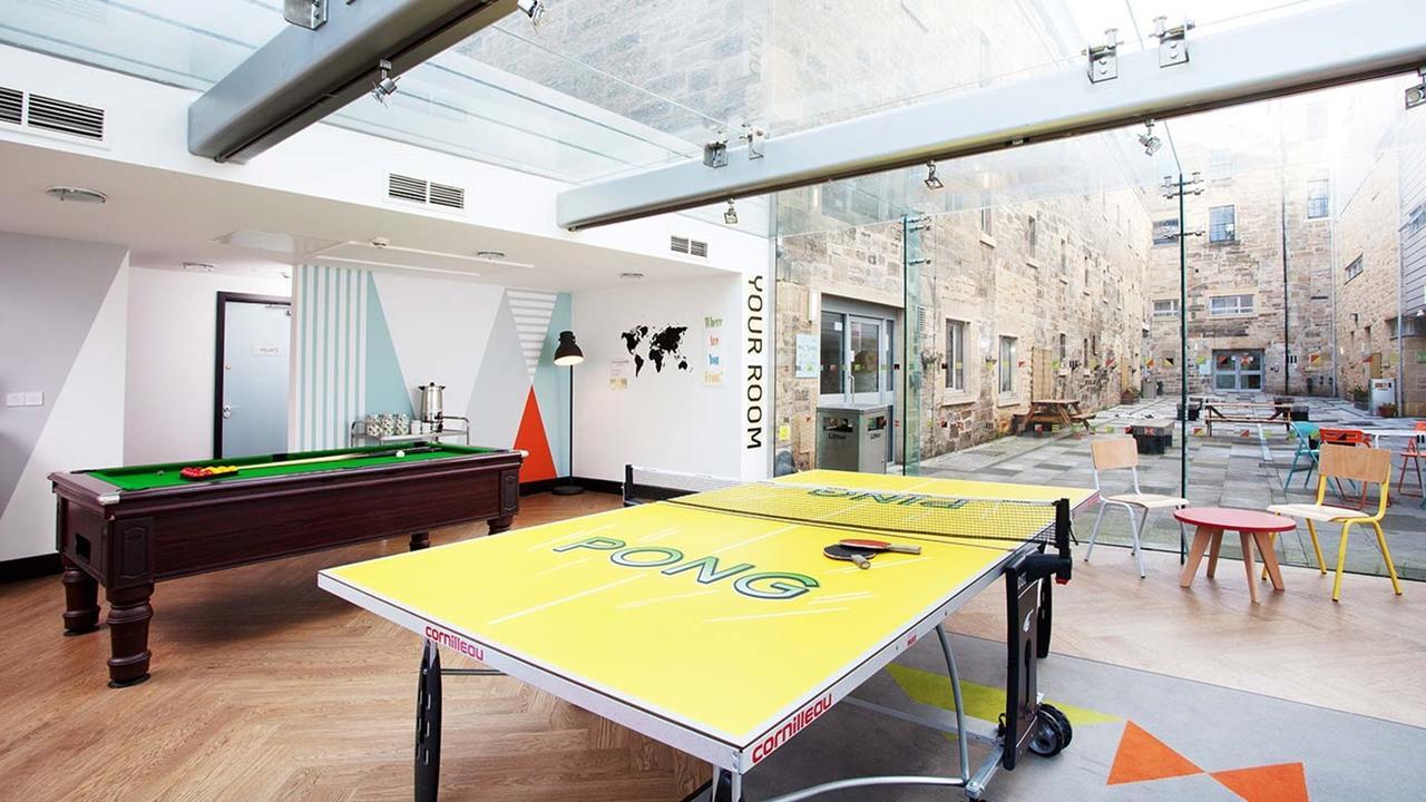 Unite Students - Sugarhouse Close - Royal Mile Edinburgh Bagian luar foto